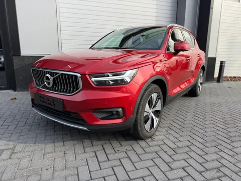 Volvo XC40 1.5 T5 Recharge Inscription / SOH 88% / Trekhaak / Panorama / 360 Camera
