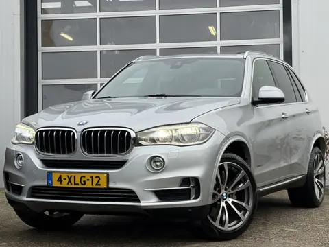 BMW X5 xDrive35i High Executive 306pk | 7-persoons | Elektrisch glazen panorama-dak | LED koplampen 