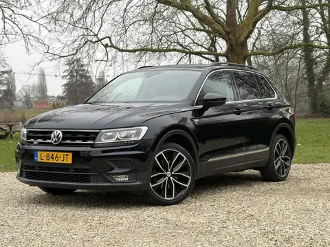 Volkswagen Tiguan 150 PK DSG R-Line,ACC,Led,Navi,Trekhaak