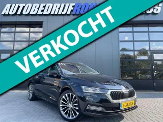 Skoda Octavia Combi 1.5 TSI First Edition NL.Auto/Panoramadak/Full Led/Adaptive cruise/Leder/Virtual