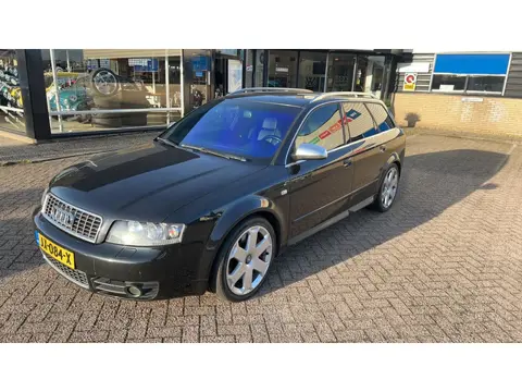 Audi A4 Avant 4.2 V8 quattro S4 liefhebbersauto, youngtimer. goed onderhouden, mooie uitvoering.