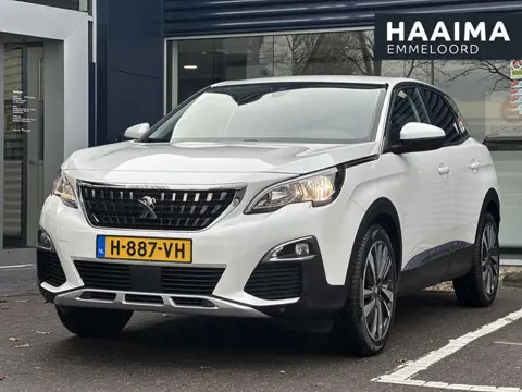 Peugeot 3008 1.2 PureTech Allure Avantage | Trekhaak | Navigatie | Climate Control | Skiluik | DAB |