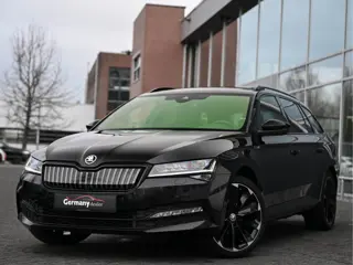 Škoda Superb Combi 1.4 TSI iV 218pk Sportline Business Pano Matrix ACC BSM DCC Elektr. Zetels Stuur/