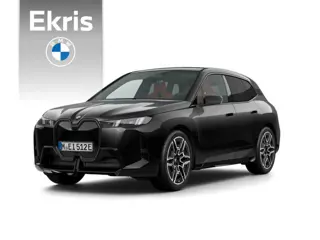 BMW iX xDrive60 | M Sportpakket Pro | Comfort Pack | Innovation Pack | Soft-close | Trekhaak | Panor
