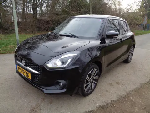 Suzuki Swift 1.2 Style Smart Hybrid Carplay!Adaptive!Camera!