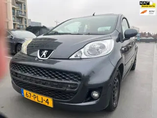 Peugeot 107 1.0-12V Millesim 200 Automaat Airco Dakraam Elektrisch Ramen Afstandsbediening