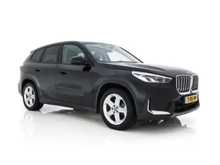 BMW iX1 xDrive30 Launch Edition 67 kWh [ 3-Fase-11kW ] {SOH-100%} (INCL-BTW) Aut. *FULL-LED | DIGI-C