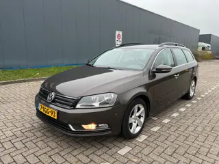 Volkswagen Passat Variant 1.6 TDI BlueMotion Executive Edition