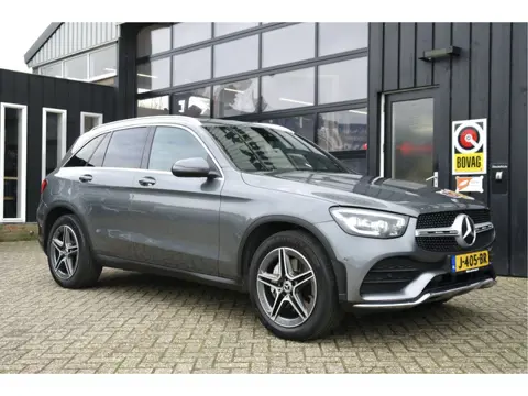 Mercedes-Benz GLC 200 Premium AMG | Dealer onderhouden | NL-Auto | Carplay | LED