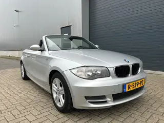 BMW 1-serie Cabrio 118i Executive PDC APK 2008