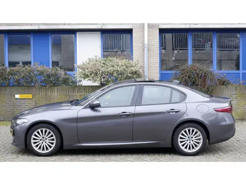 Alfa Romeo Giulia 2.2 136PK Automaat incl .BTW