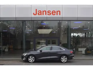 Audi A3 Limousine 30 TFSI Advanced edition | CARPLAY | CRUISE CTRL | SPORTSTOELEN | NAVI | VIRTUAL C