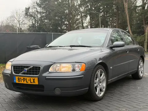 Volvo S60 2.4 Summum/Airco/Cruise/LPG/Leder/Navi/Trekhaak