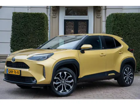 Toyota Yaris Cross 1.5 Hybrid Dynamic ADAPTIVE | CAMERA | CARPLAY | STUURVERW| NIEUWSTAAT