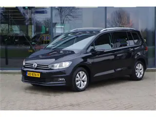 Volkswagen Touran 1.6 TDI Automaat 116 PK SCR Comfortline BNS, Trekhaak, Adap. Cruise Control, Massa