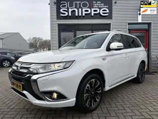 Mitsubishi Outlander 2.0 PHEV Executive Edition -AUTOMAAT-KEYLESS-CAMERA-LEDER/ALCANTARA-ROCKFORD FO