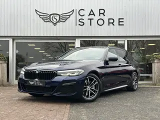 BMW 5 Serie Touring 530i M-SPORT |H&K|CAMERA|HEAD-UP|SFEER|TREKHAAK|ACC|LEDER |VERKOCHT