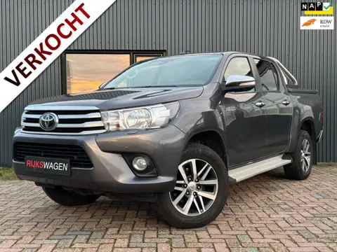 Toyota HiLux 2.4 D-4D