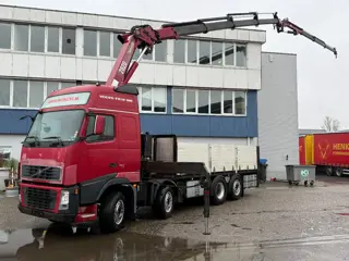 Volvo FH 16.660 8X2 + HMF 2820 K4 + JIB FJ 900 K3+3 + WINCH