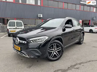 Mercedes-Benz GLA-klasse 180 Luxury Line / AUTOMAAT / SP VLG / OHB /