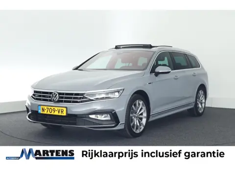 Volkswagen Passat Variant 1.5 TSI 150pk DSG R-Line Business Leder Camera Panoramadak Keyless Virtual