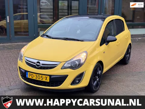 Opel Corsa 1.4-16V Design Edition, AIRCO, NAVI, APK