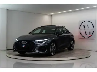 Audi A3 Limousine 35 TFSI S Edition 150PK | Pano | B&O | Sfeer | HUD | VOL! 12 MND Garantie