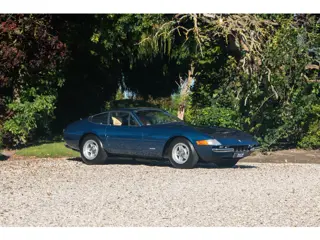 Ferrari 365 GTB/4 DAYTONA