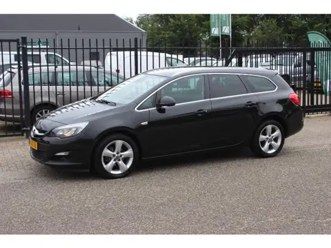 Opel Astra Sports Tourer 1.4 Turbo Berlin, Airco!