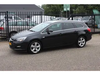 Opel Astra Sports Tourer 1.4 Turbo Berlin, Airco!