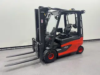 Linde 387 E 25 L-01. Inclusief nieuwe accu (bj 2015)