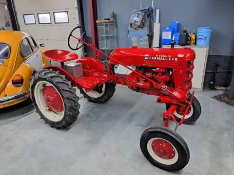 DAF MC Cormick Farmall  cub  trekker Tracktor 1947 oldtimer