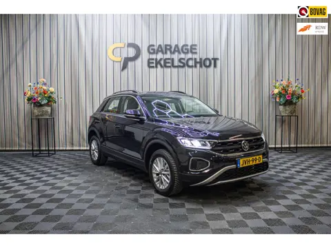 Volkswagen T-ROC 1.5 TSI Life Edition|Carplay|Stoelver|Trekhaak|Navi