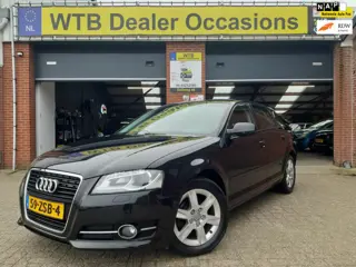 Audi A3 Sportback 1.2 TFSI Attraction Advance, Dealer onderhouden, Trekhaak, Navi