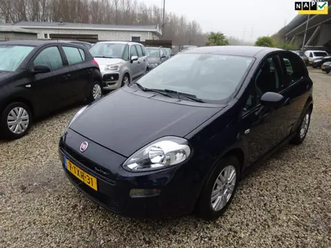 Fiat Punto Evo 0.9 TwinAir Street. Airco, Trekhaak, APK 28-02-2027