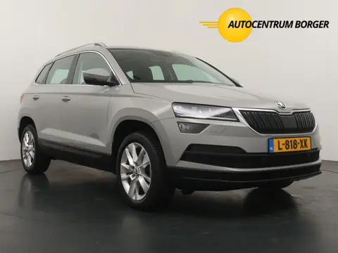 Škoda Karoq 1.5TSi Automaat Edition Plus PanoramaDak / Camera / Navi / Dakrail Chroom