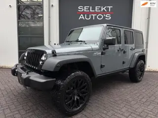 Jeep Wrangler Unlimited 3.6 Sahara AUT 4x4 Brute/LED/Verhoogd/Bluetooth/Navigatie/20 Inch/Cruise/Air