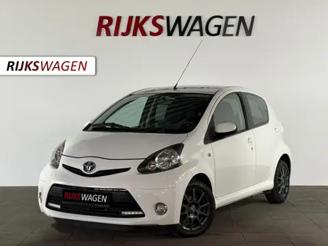 Toyota Aygo 1.0 VVT-i Aspiration Lederstuur/Airco/Bluetooth