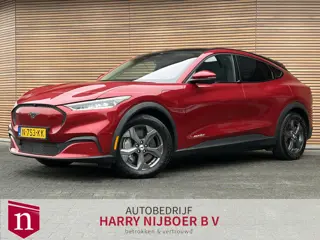 Ford Mustang Mach-E RWD 75 kWh Navigatie / 360 Camera / Trekhaak
