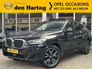 BMW X4 xDrive20i High Executive Laser/Panorama Dak/Trekhaak/Carbon black.