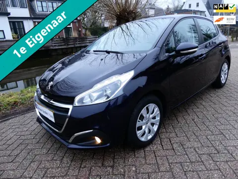 Peugeot 208 1.2i 5-deurs 1e eigenaar Airco Cruise Navi 140.000km Zuinig