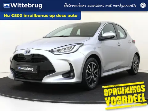 Toyota Yaris 1.5 Hybrid First Edition | Camera | Navigatie | Keyless |
