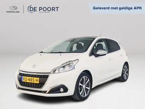 Peugeot 208 1.2 PureTech Allure | Panoramadak | Parkeerhulp | Cruise control