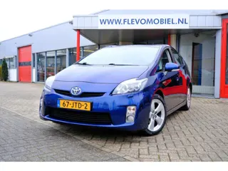 Toyota Prius 1.8 Dynamic Aut. Navi|Alcantara|LMV|LED