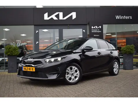 Kia Ceed 1.5 T-GDi DynamicPlusLine | Stuur + Stoelverwarming | Adaptieve Cruise Control | Navigatie 