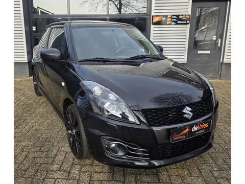 Suzuki Swift 1.6 Sport **CLIMA-KEYLESSGO-CRUISECTRL**