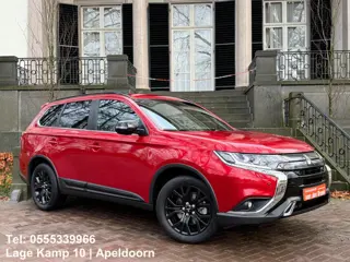 Mitsubishi Outlander 2.0 4WD Limited+ 7P Automaat Leder Navi Camera Xenon Pdc V+A Trekhaak Full Opti