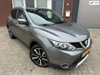 Nissan Qashqai 1.2 Tekna / Pano / Leder / Camera / DAB / Navi / AUT
