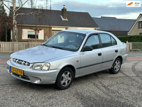 Hyundai Accent 1.5i LS Automaat/Airco