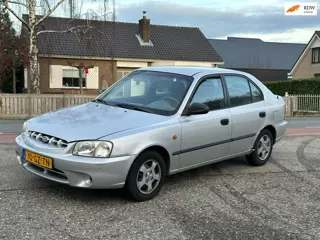 Hyundai Accent 1.5i LS Automaat/Airco
